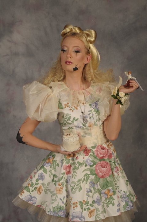 Avantgarde Dirndl